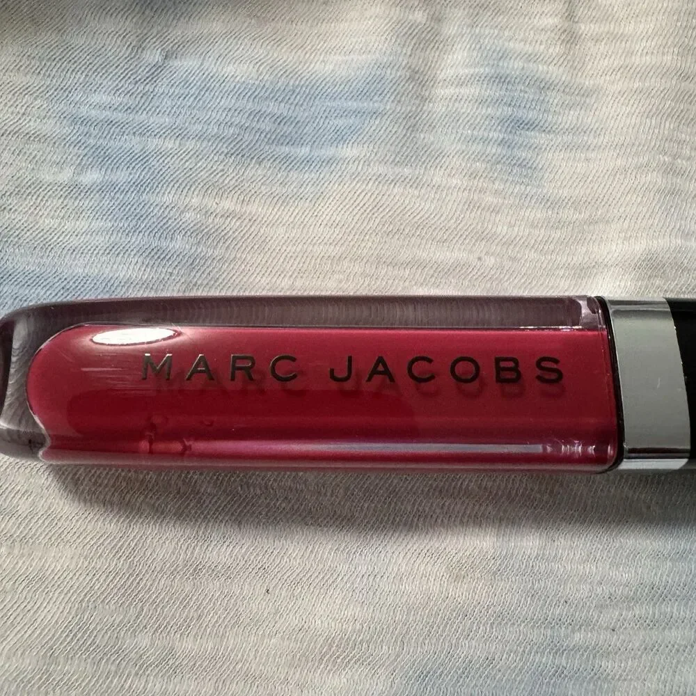 NIB Marc Jacobs Enamored Lip Lacquer 360 Charlotte Harrods Exclusive HTF